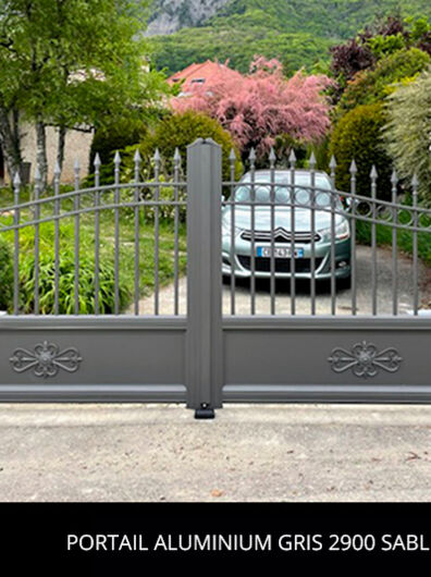 Portail Aluminium Gris 2900 Sablé Modèle Aurigny